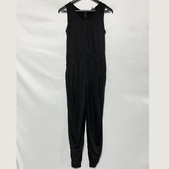 New Area Stars Sleeveless Belted Waist Jogger Jumpsuit Cisco Black Size XS - Picture 3 of 16